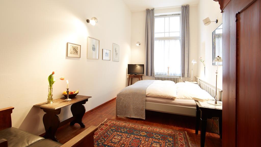 Altstadt Gaestehaus Drewes Wale Luneburg Bagian luar foto