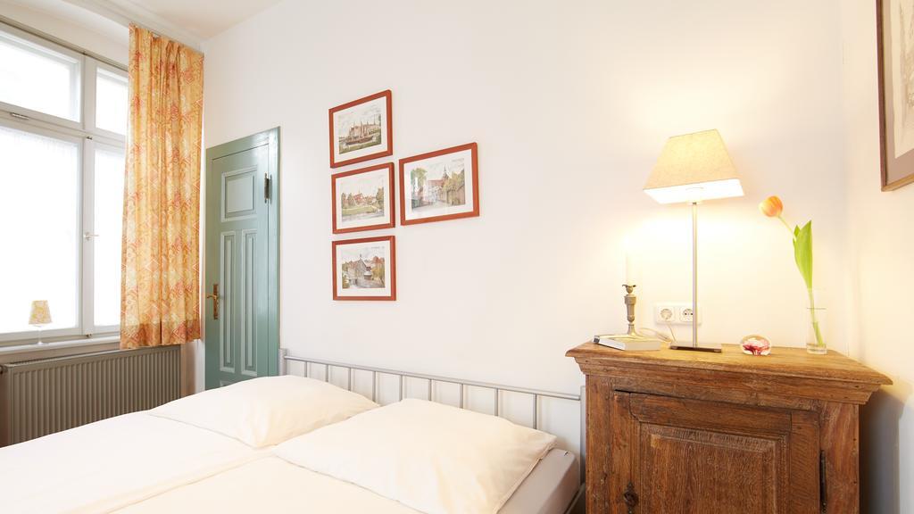 Altstadt Gaestehaus Drewes Wale Luneburg Bagian luar foto
